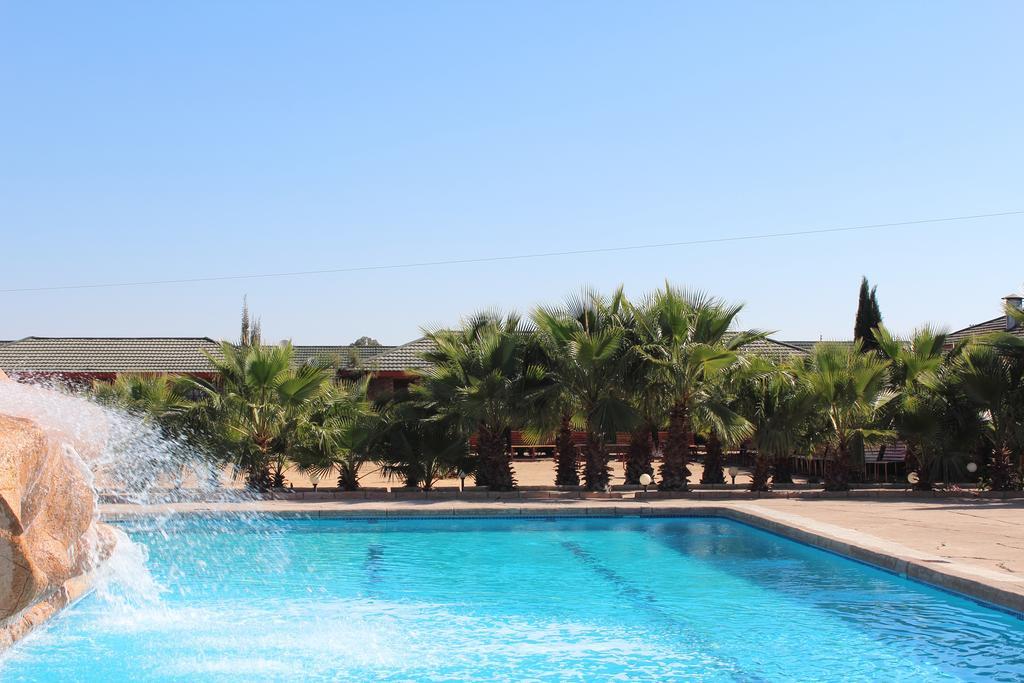 Cresta Jwaneng Otel Dış mekan fotoğraf