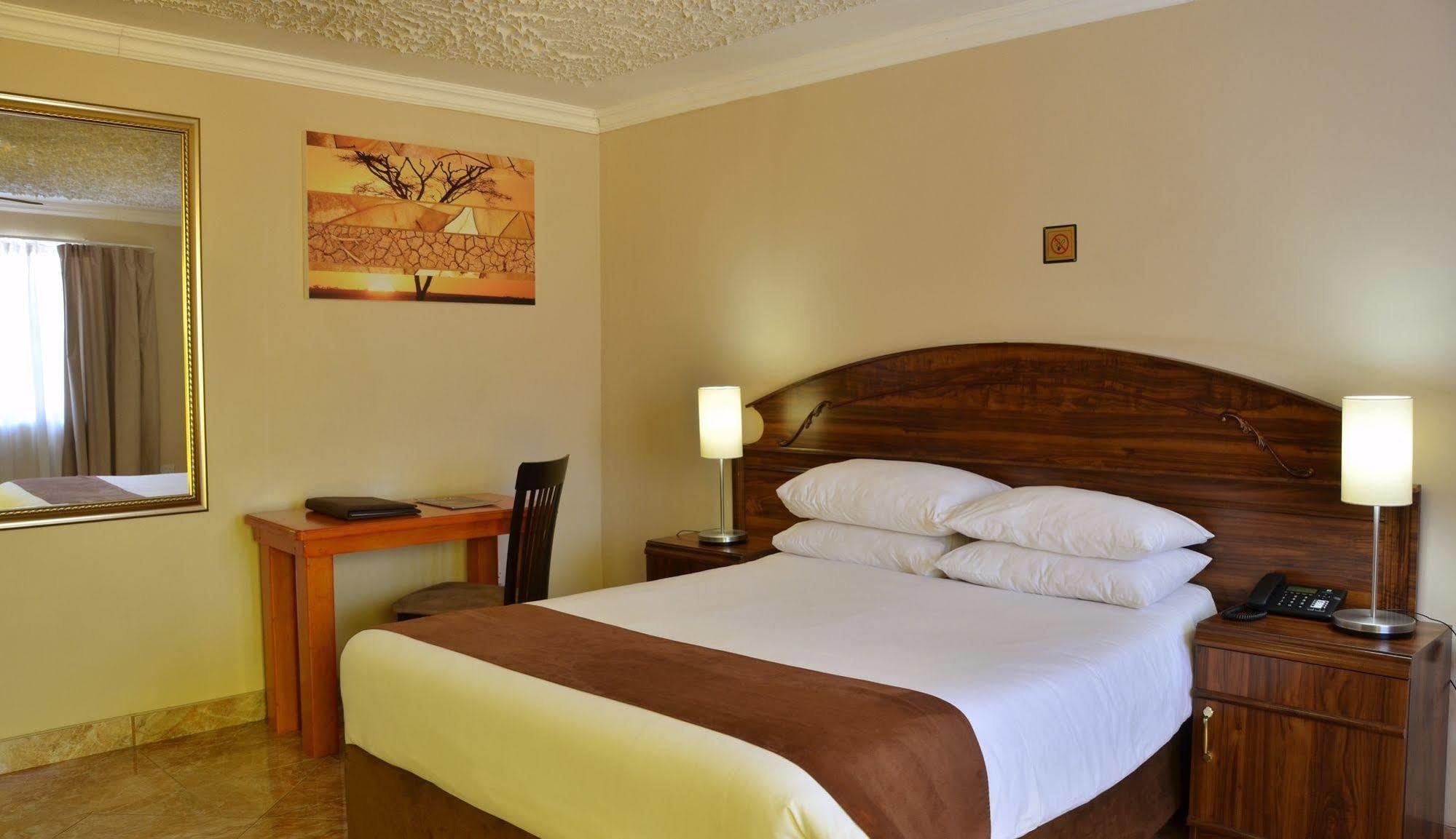 Cresta Jwaneng Otel Dış mekan fotoğraf