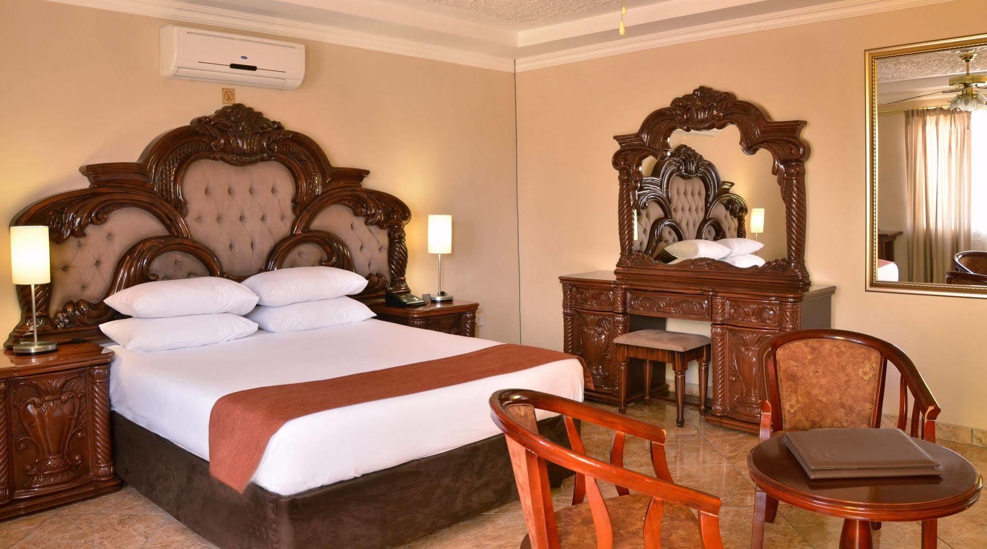 Cresta Jwaneng Otel Dış mekan fotoğraf