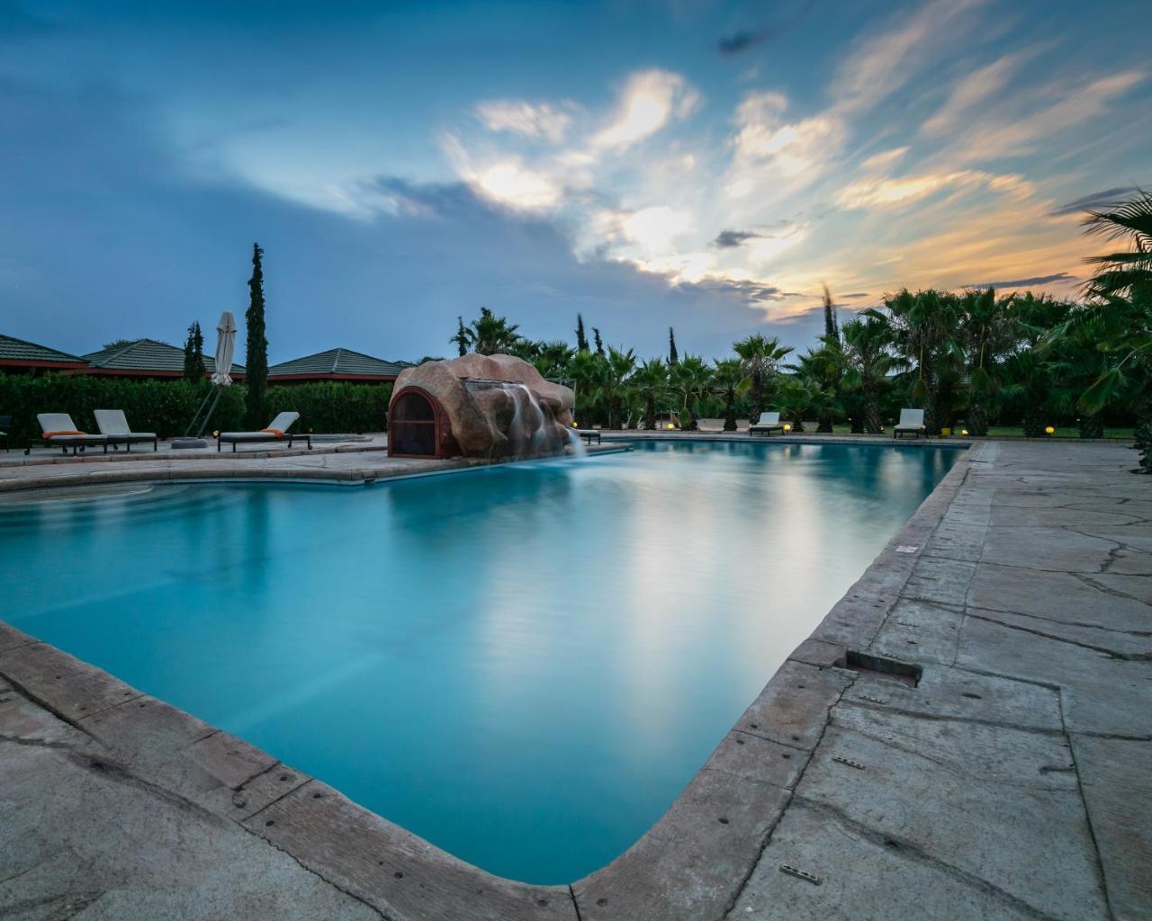 Cresta Jwaneng Otel Dış mekan fotoğraf